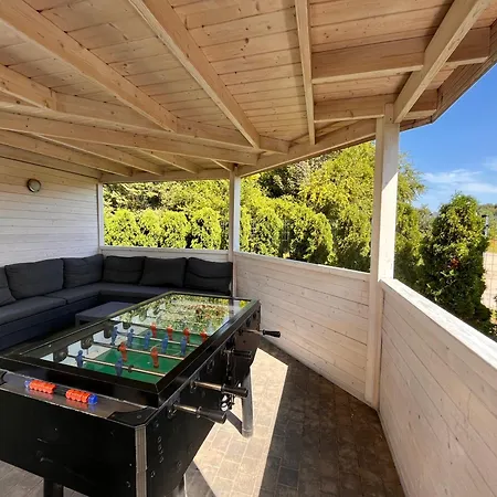 Vakantiehuis Niebianskie Zacisze-domki Z Sauna I Basenem