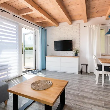 Niebianskie Zacisze-domki Z Sauna I Basenem Vakantiehuis *