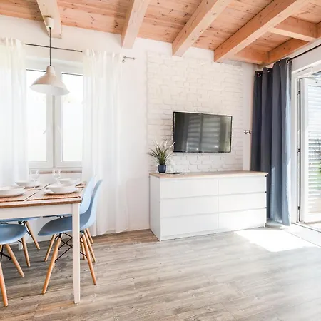 Niebianskie Zacisze-domki Z Sauna I Basenem * Odargowo