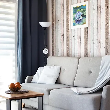 Vakantiehuis Niebianskie Zacisze-domki Z Sauna I Basenem Odargowo