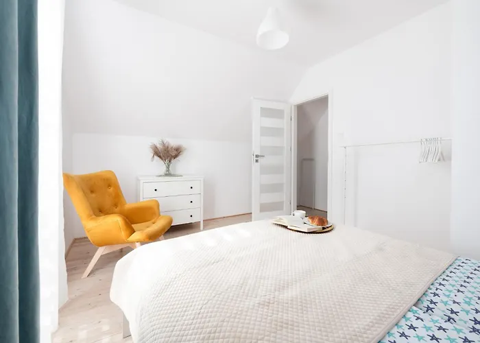 Semesterbostad Niebianskie Zacisze-domki Z Sauna I Basenem