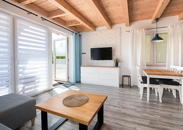 Niebianskie Zacisze-domki Z Sauna I Basenem Semesterbostad *