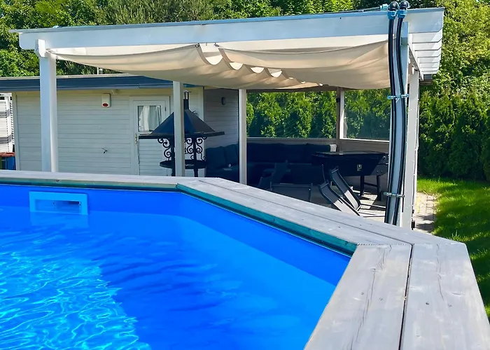 Niebianskie Zacisze-domki Z Sauna I Basenem *